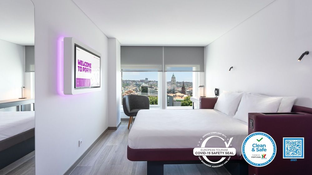 YOTEL Porto 1