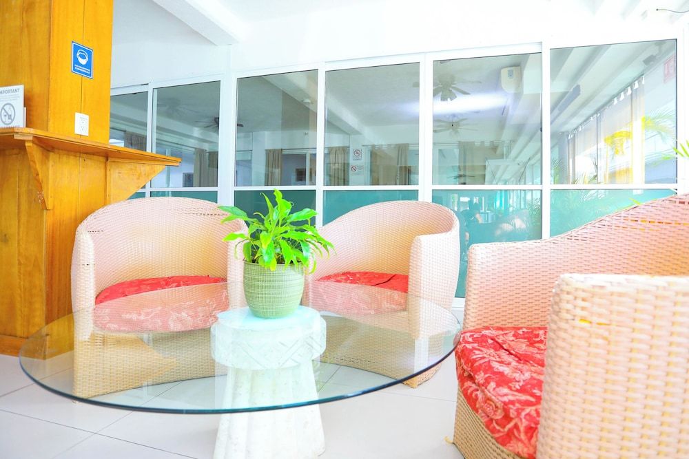 Terracaribe Hotel - In Cancun (Downtown Cancun) 3