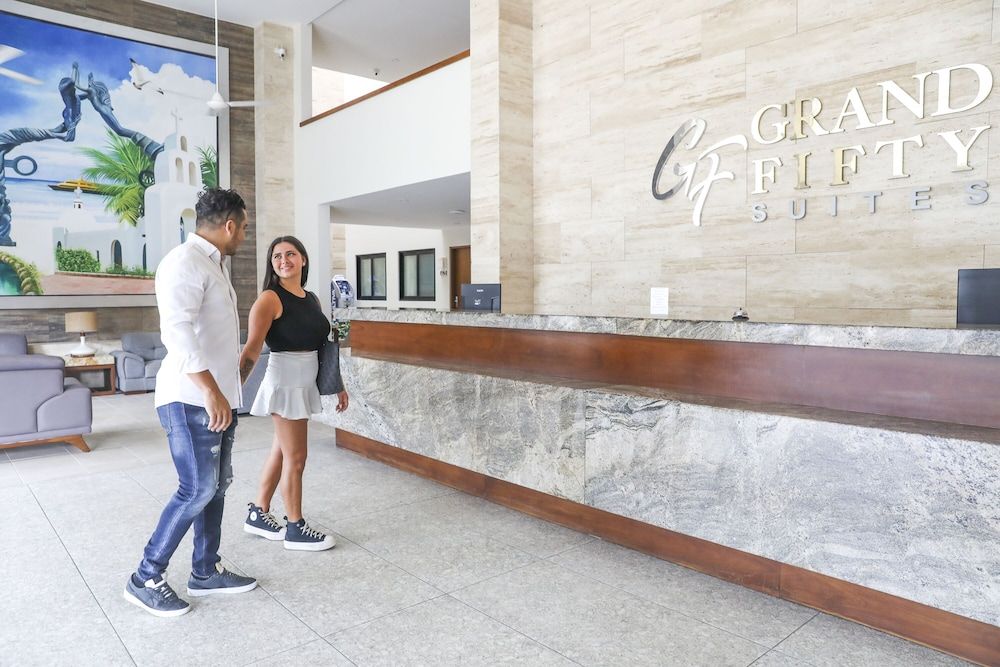 Grand Fifty Suites 3