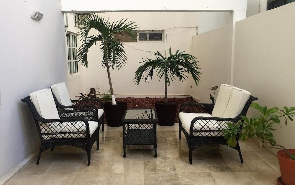 Coral Blue Beach Condo 2