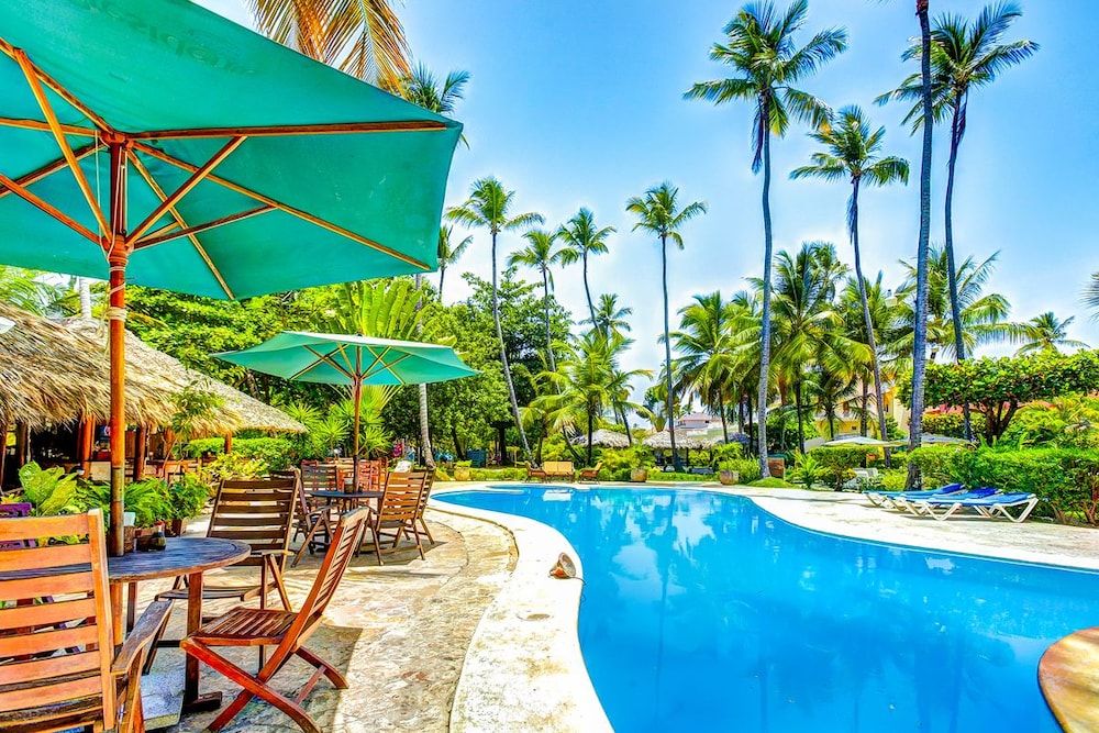 Beach Bungalows Los Corales Club & SPA 1