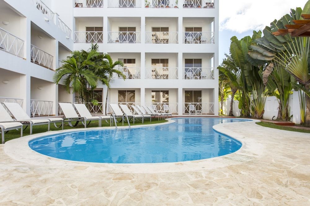Apartments Punta Cana by Be Live 1