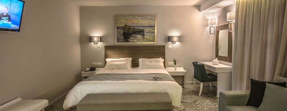 Swell Boutique Hotel 3