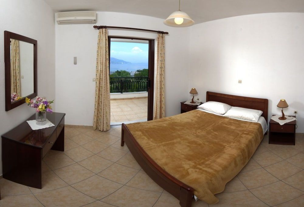 Marialice Apartments 2