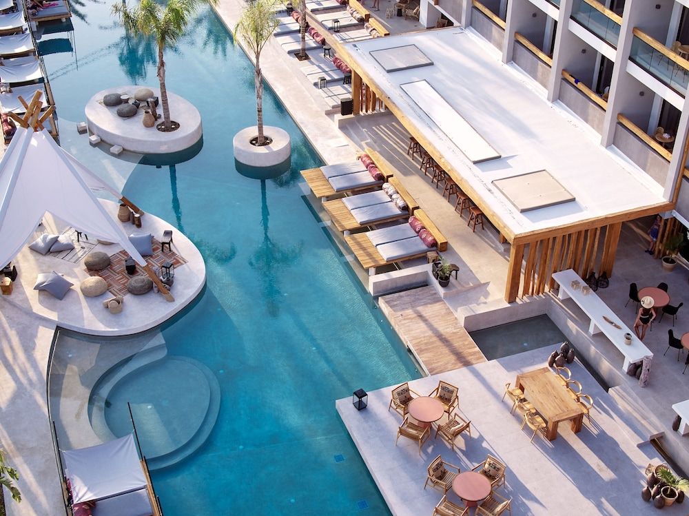 The Syntopia Hotel 1