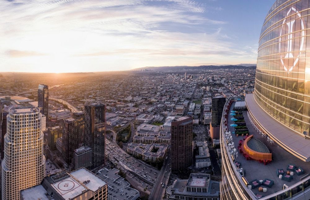 InterContinental Los Angeles Downtown 1