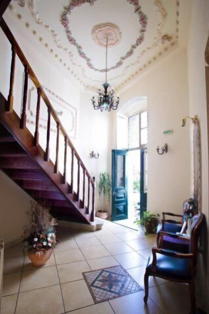 Monte Kristo Hotel 2
