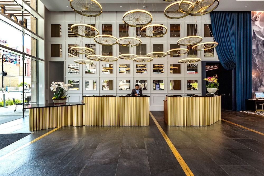 Hotel Indigo Los Angeles Downtown 3