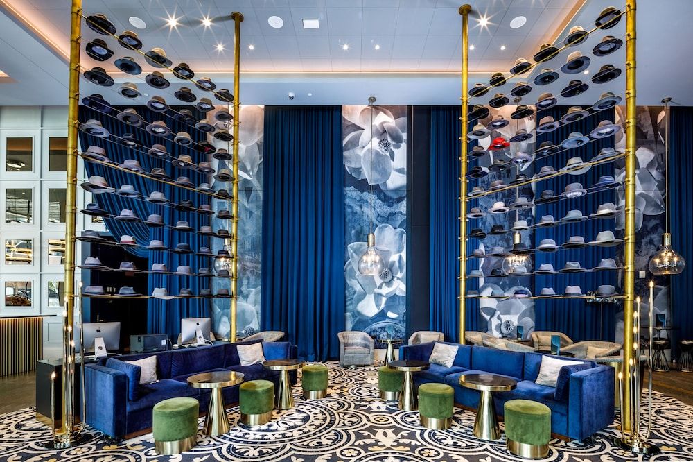 Hotel Indigo Los Angeles Downtown 1