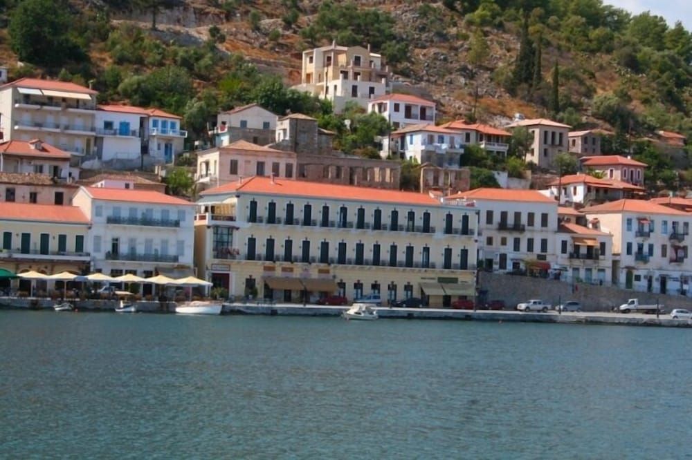 Aktaion 3 étoiles à Gythio