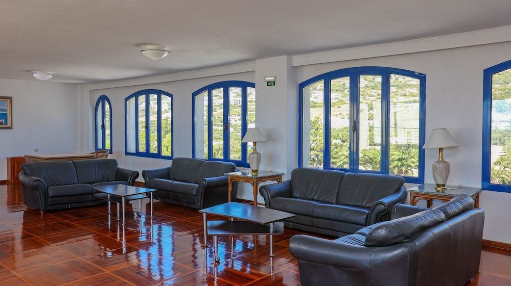 Sunshine Crete Beach 1