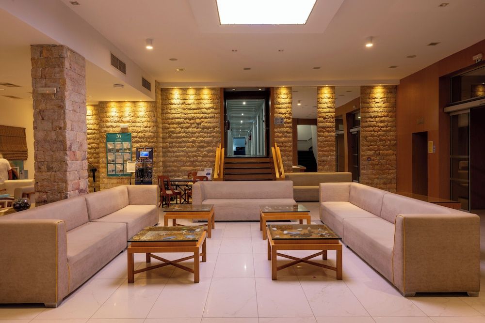 Mare Blue Hotel 2