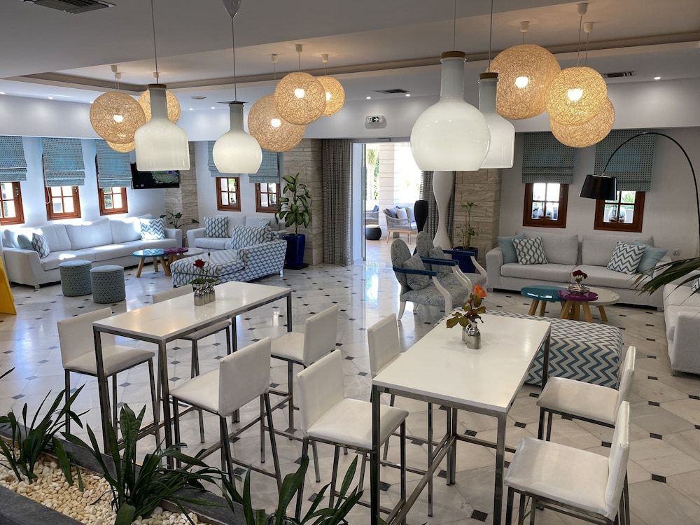 COOEE Kyknos Beach Hotel & Bungalows 3