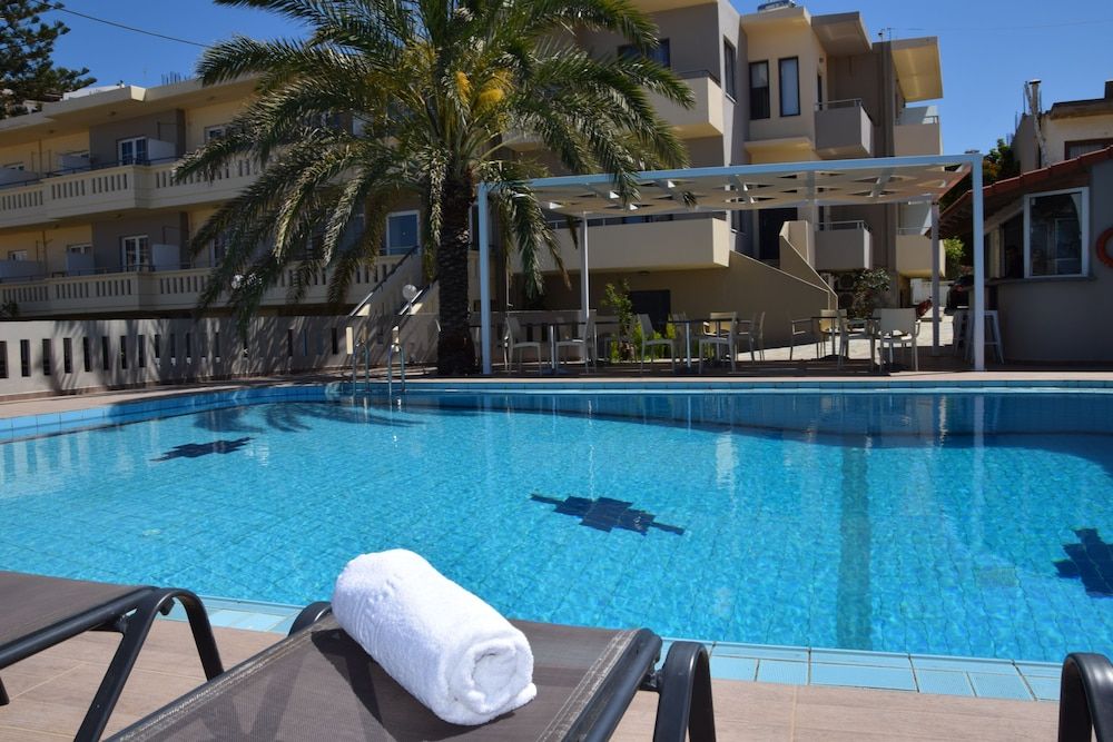 Amaryllis Hotel Apartments 1