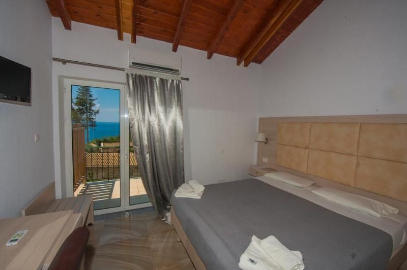 Blue Princess Beach Hotel & Suites 1