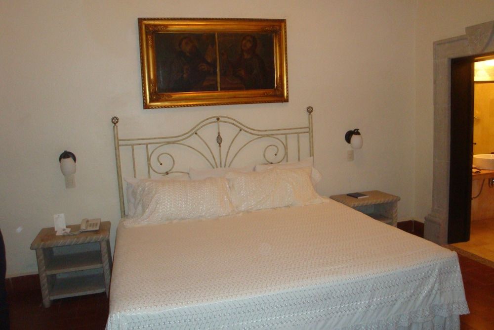 Hacienda Vista Hermosa 3