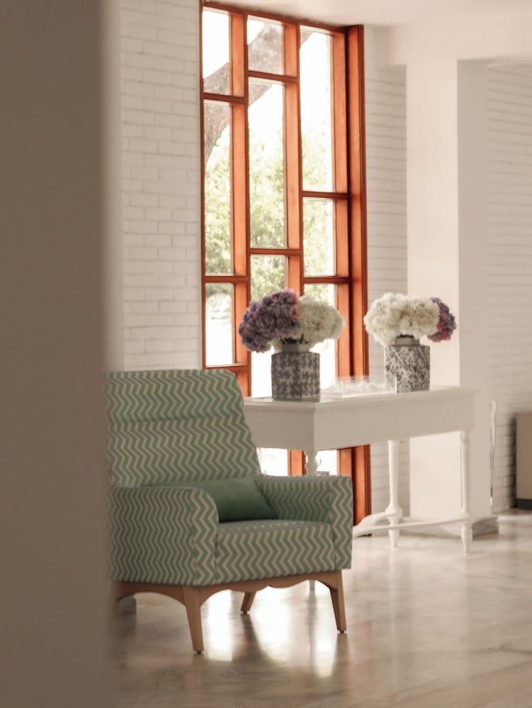 Marathon Beach Resort 3