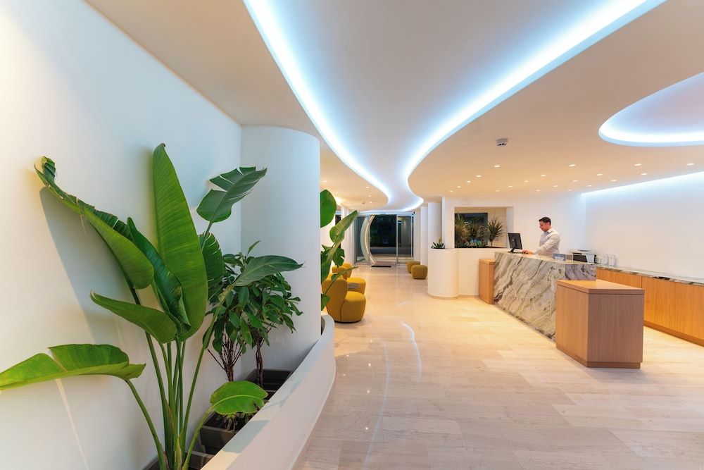 Amphitryon City Hotel 3