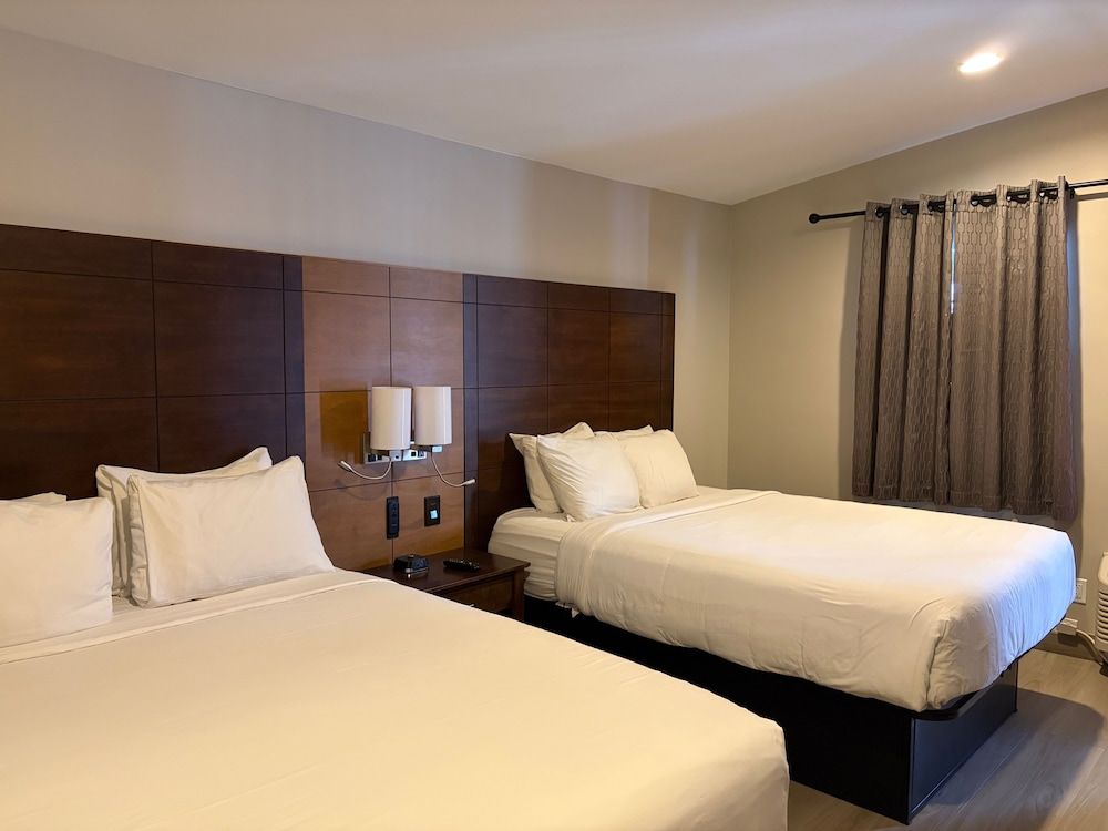 INN ON 66 3