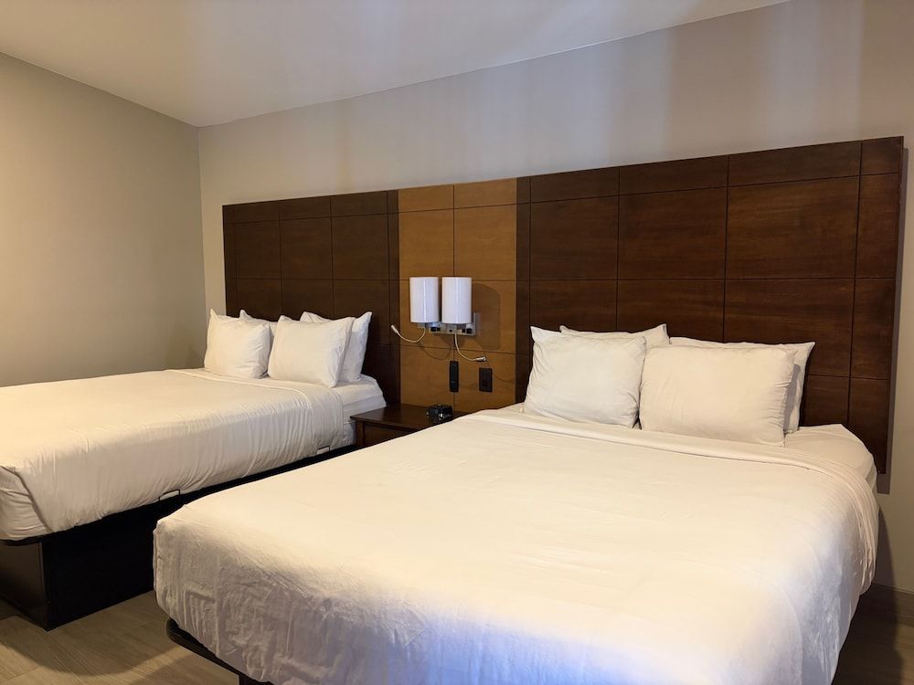 INN ON 66 1