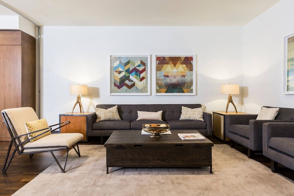 JW Marriott Houston Downtown 2