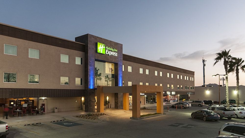 Holiday Inn Express Cabo San Lucas 4 estrelas em Cabo San Lucas