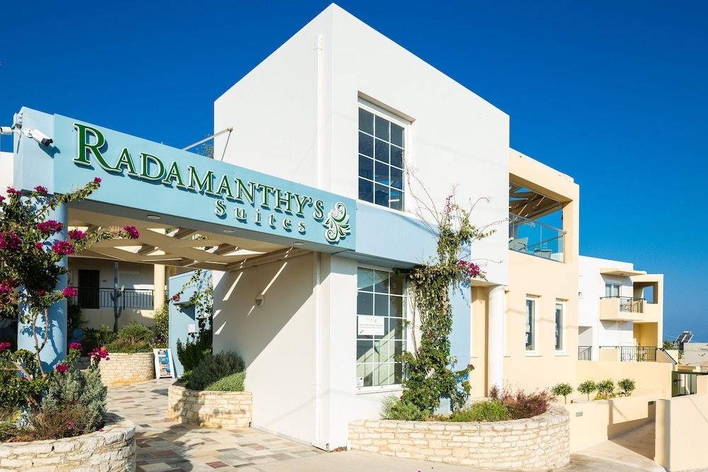 Radamanthys Apartments 2 estrelas em Retimno