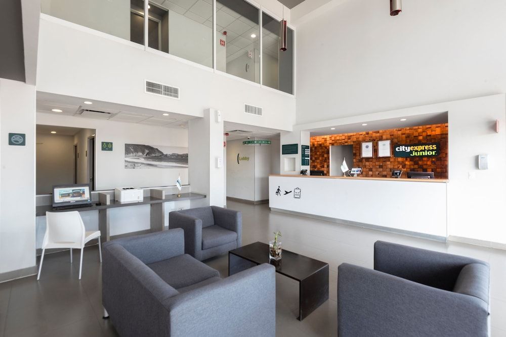 City Express Junior By Marriott Ciudad Del Carmen 2