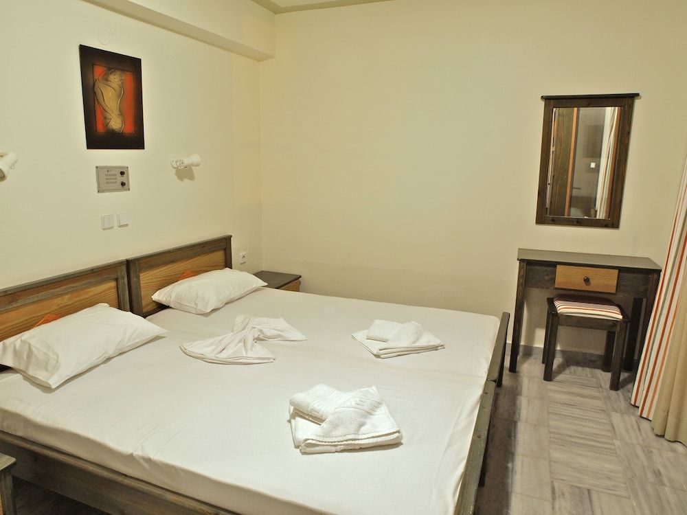 Alexandros M. Studios and Apartments 2