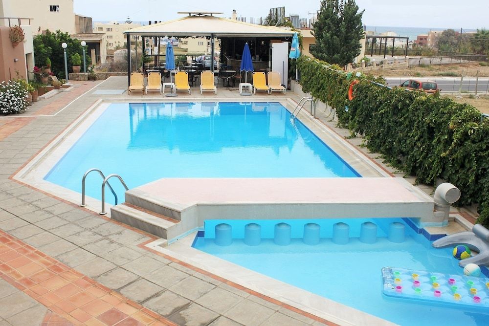 Alexandros M. Studios and Apartments 1