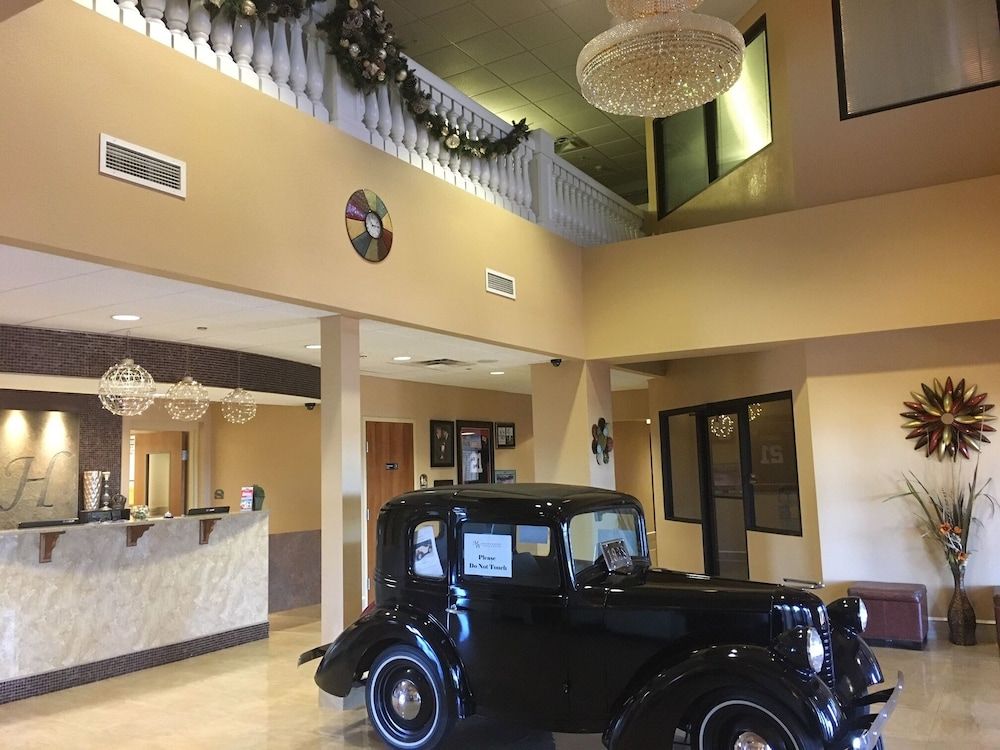 Marble Waters Hotel Trademark Collection 2