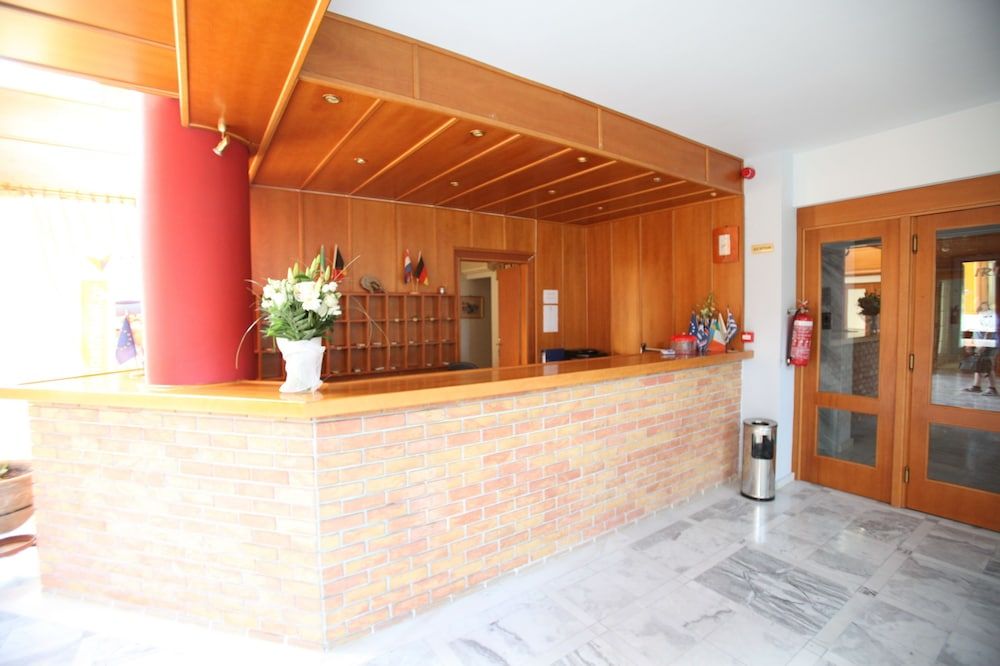 Iria Beach Hotel 3