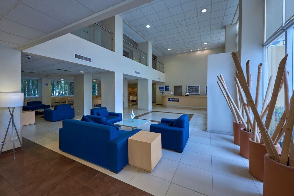 City Express Xalapa 3