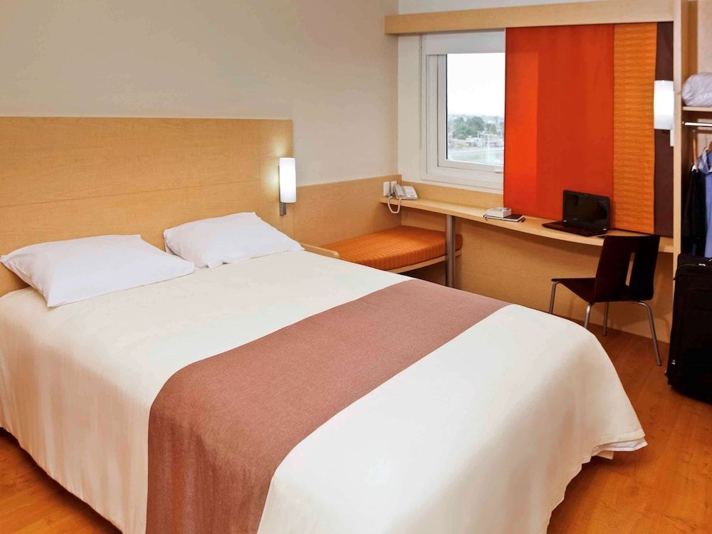 ibis San Luis Potosi 2