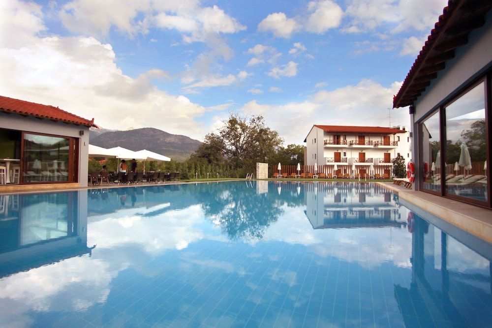 Mont Helmos 3 étoiles à Kalavrita