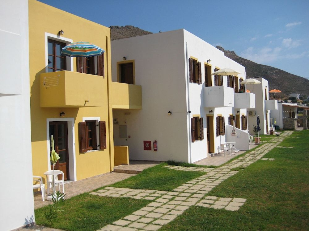 Tilos Fantasy Apartments 3 estrelas em Livadia