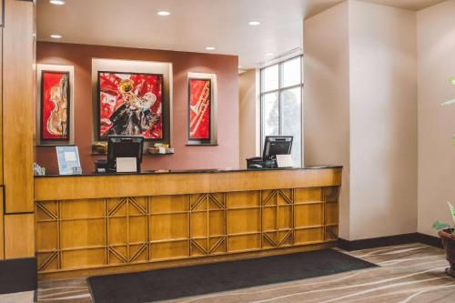Chicago South Loop Hotel 2