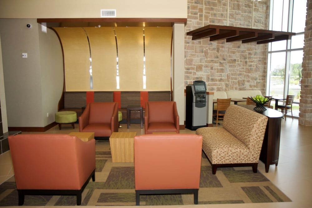 Hyatt Place Fort Myers/at The Forum 1