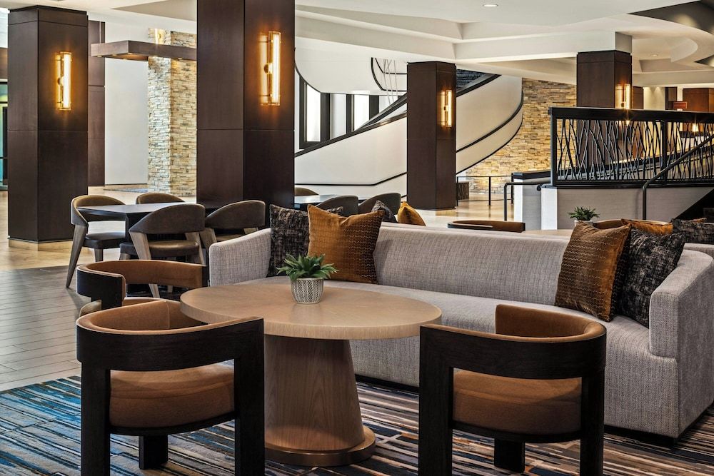 Bloomington-Normal Marriott Hotel & Conference Center 3