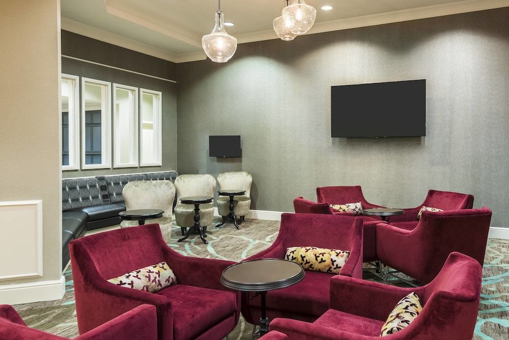 Residence Inn by Marriott Savannah Downtown/Historic Distric 2