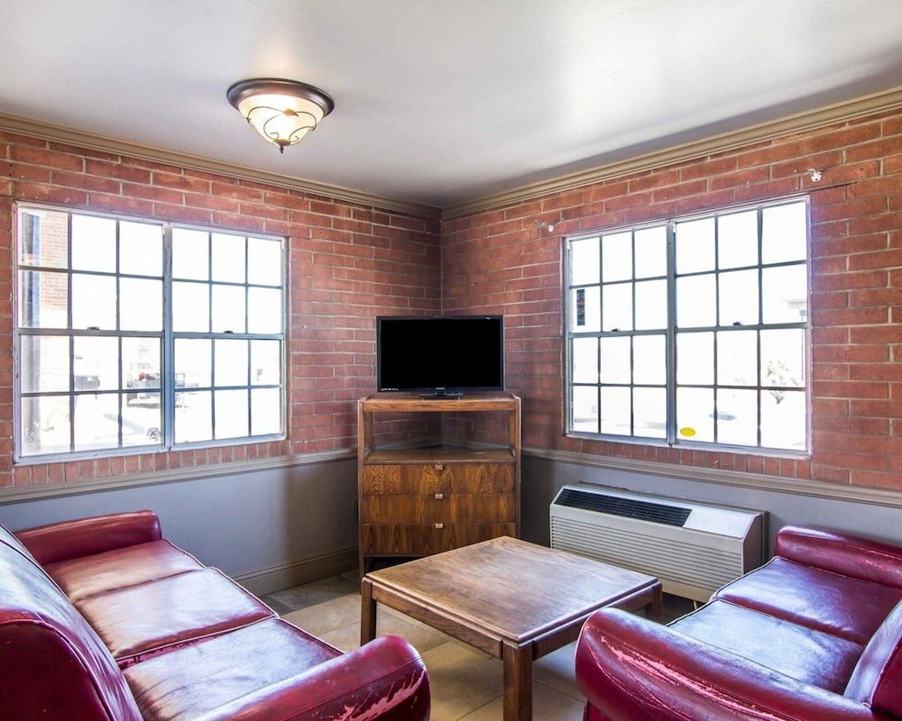 Rodeway Inn Prescott 2