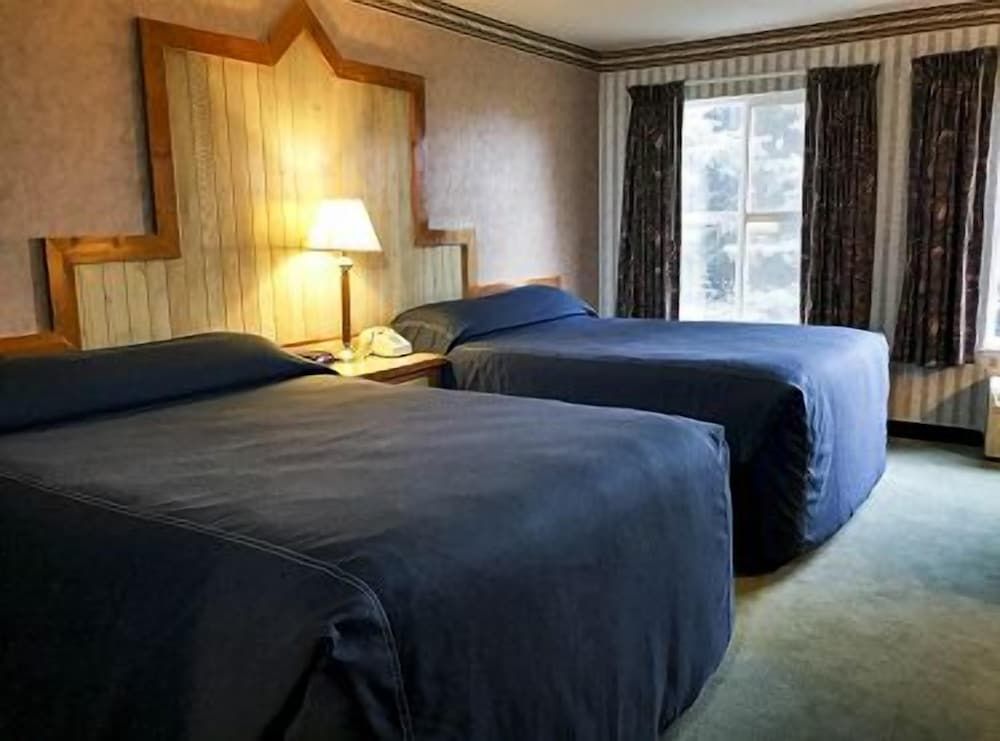 Cactus Petes Resort Casino & Horseshu Hotel and Casino 3