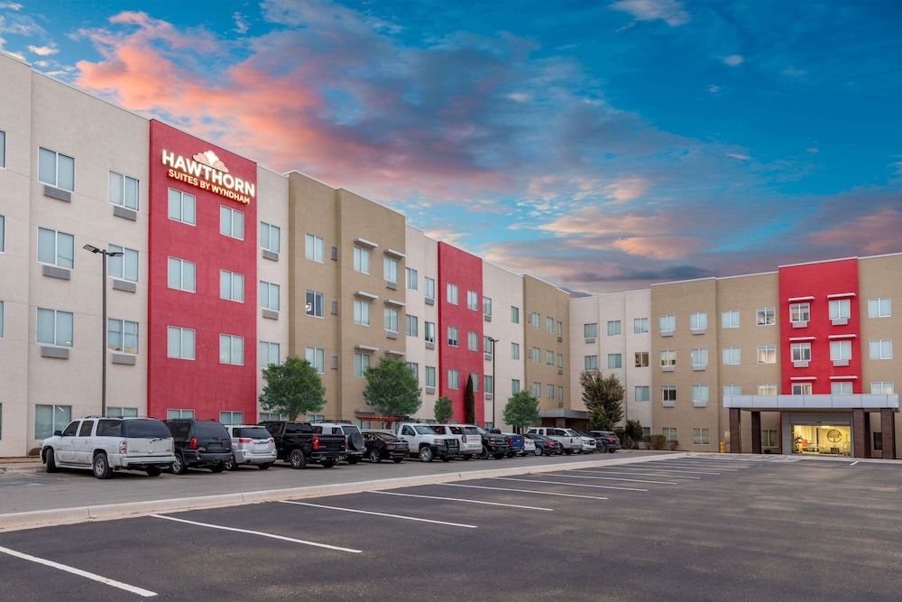 Hawthorn Suites by Wyndham Lubbock 1