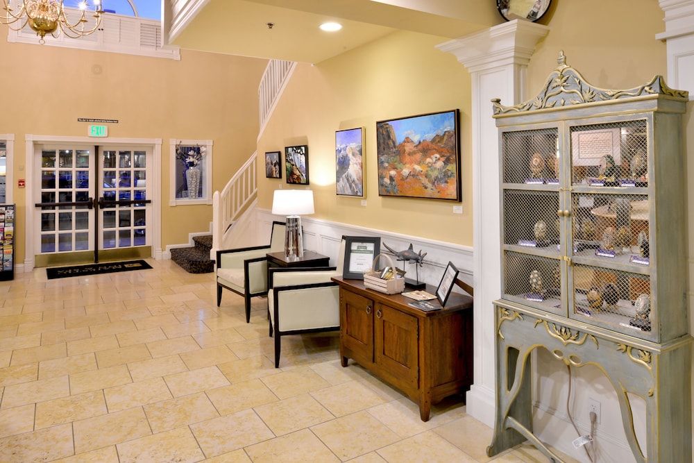 Majestic Inn & Spa 2