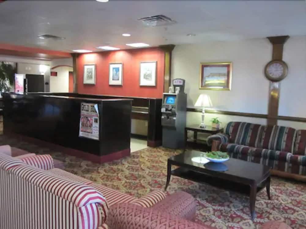 AmerikSuites Laredo Behind Mall Del Norte 2