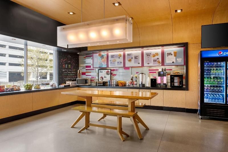 Aloft Chicago O'Hare 3