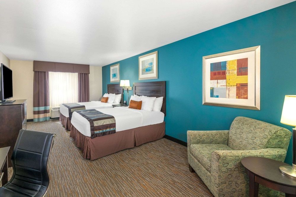 Wingate by Wyndham St. George 3