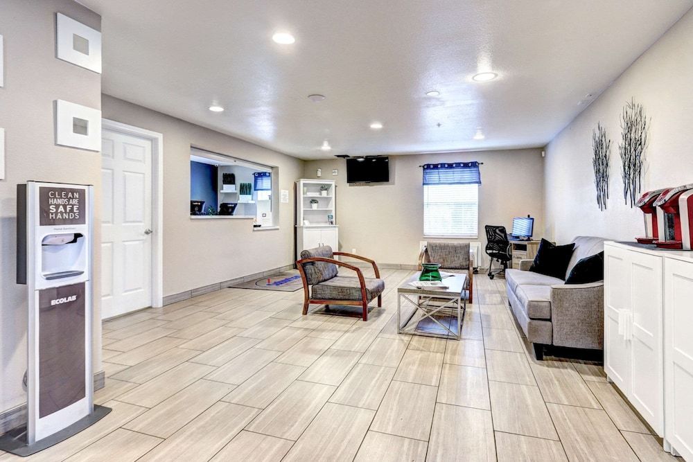 Suburban Studios Westminster Denver North 2