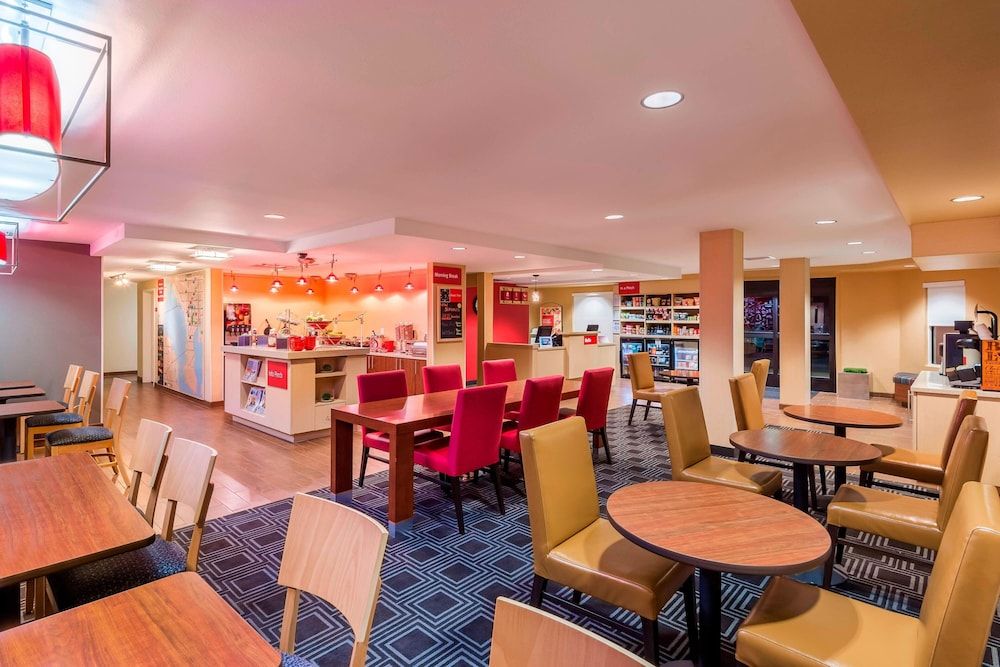 TownePlace Suites by Marriott Tampa Westshore/Airp 2