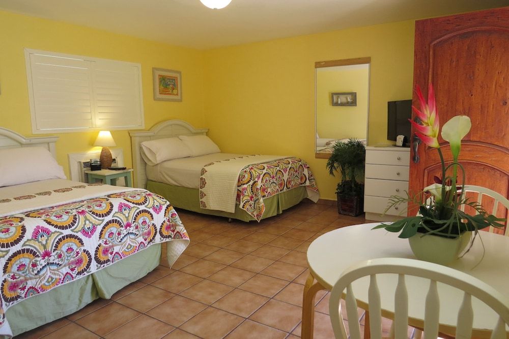 Leucadia Beach Inn 3